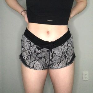 Black & White Stipple Lulu Shorts